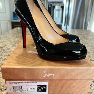 Christian Louboutin Simple Pump